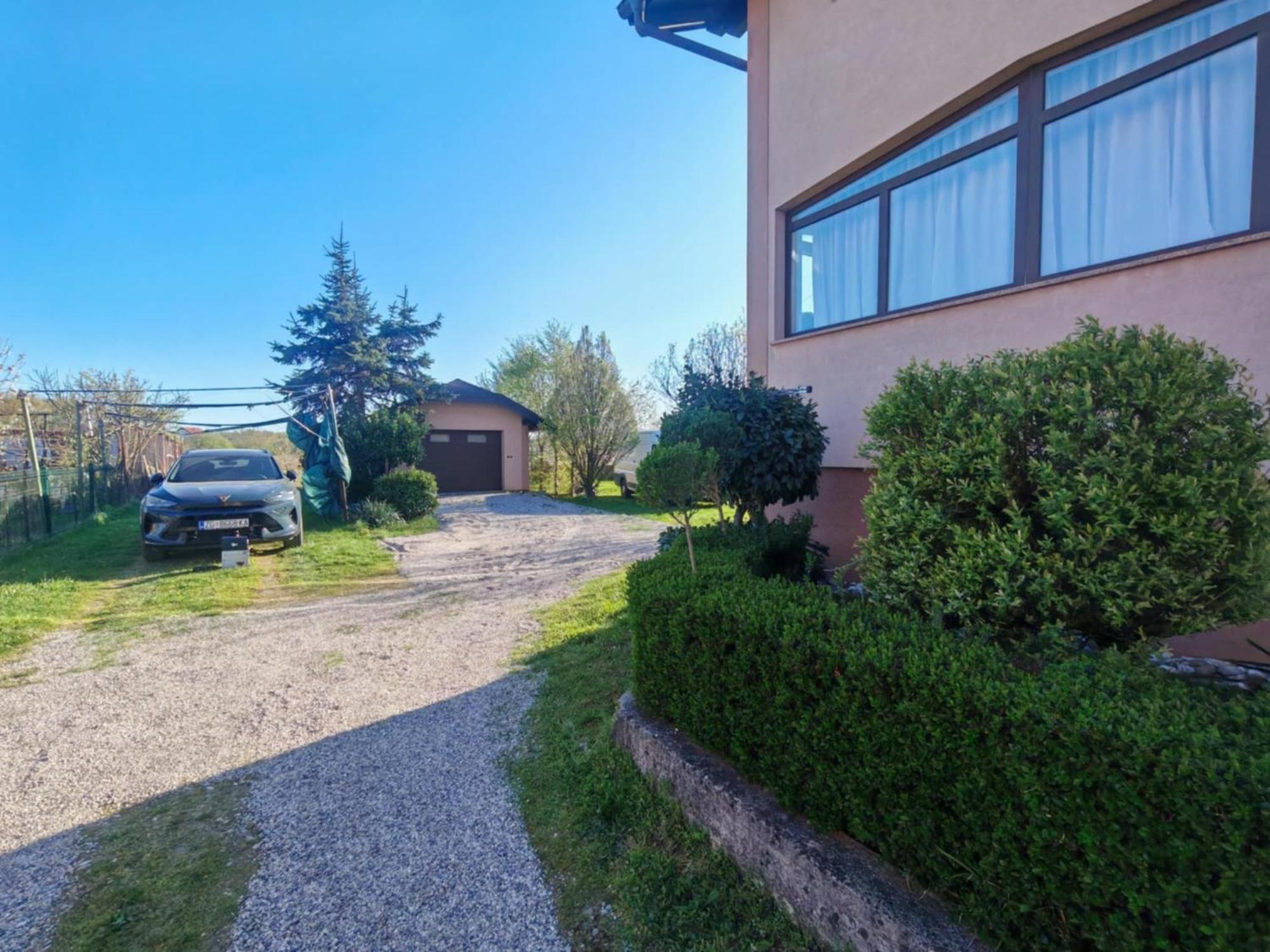 Apartman Kristian Zagreb Airport Velika Gorica Exterior photo