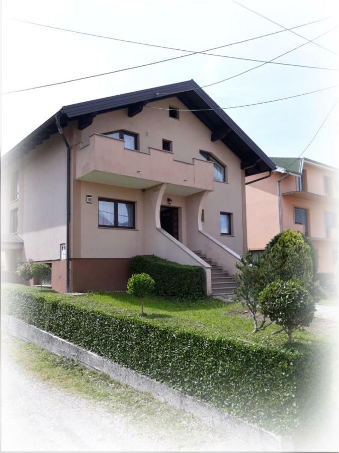 Apartman Kristian Zagreb Airport Velika Gorica Exterior photo